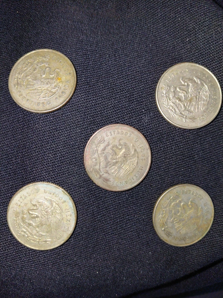 Lote de 5 monedas de plata de 25 centavos de México años 50 Foto 1 de 3