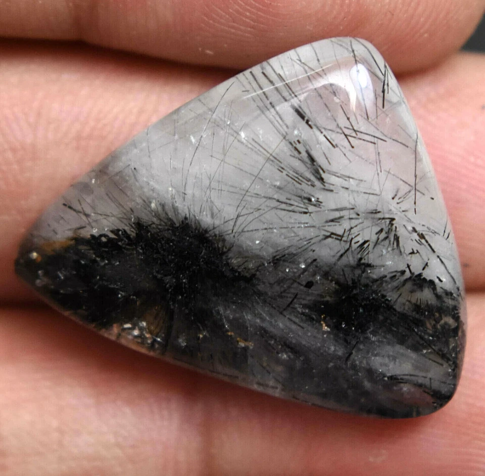 31.00 Ct Natural Rutilated Crystal Inside Black Hair Top Quality Gemstone - Image 1 of 3