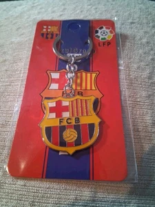 BARCELONA FOOTBALL CLUB CREST QUALITY KEYRING ENAMELLED METAL (FREE DELIVERY) - Picture 1 of 4