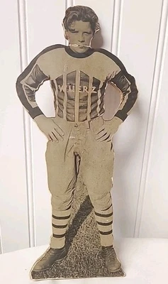 Jugador de rugby de cartón vintage Foto 1 de 2