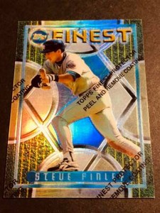 1995 Topps Finest Refractor w/peel Steve Finley Padres #194