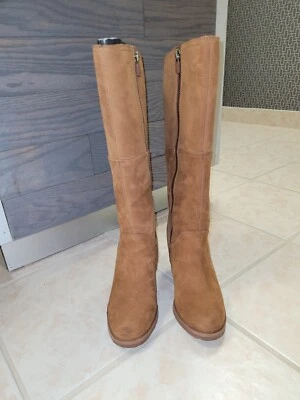 秋季必需品:Timberland 高跟皮革绒面皮靴 6.5 码全新无标签 — 第 1/4 张图片