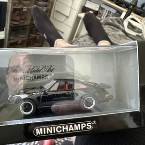 Minichamps 1/43 1977 Porsche 911 Turbo Black - Picture 1 of 14