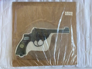 The Clash, pistol-shaped vinyl disc - Picture 1 of 2