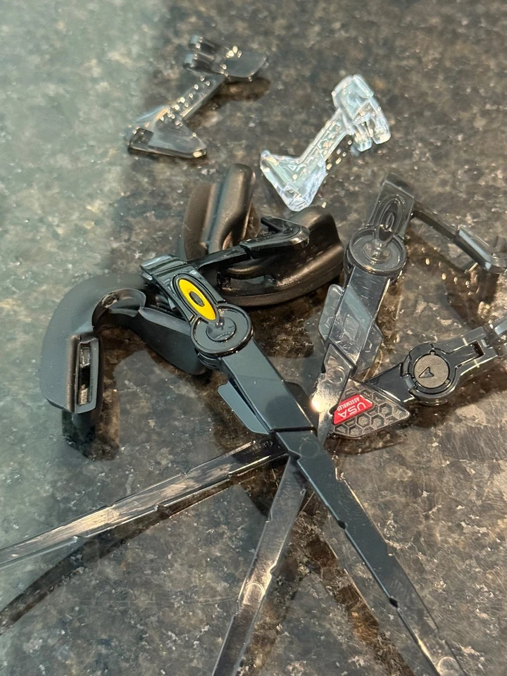 Auténtico potencia Oakley Kato, brazo, pierna, piezas, goma, iconos, bisagras... elige el tuyo Foto 1 de 1