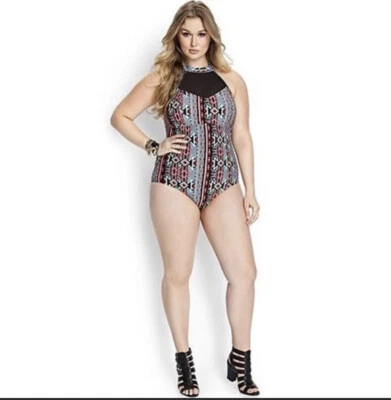 Forever 21 海贼王沐浴套装黑色粉红色阿兹特克西南波西米亚网眼尺寸 XL 全新带标签 — 第 1/4 张图片