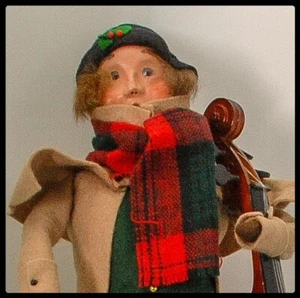 BYERS CHOICE CAROLER MAN WITH BASS | 2005 | USED | SIGNED | Excellent - Picture 1 of 9