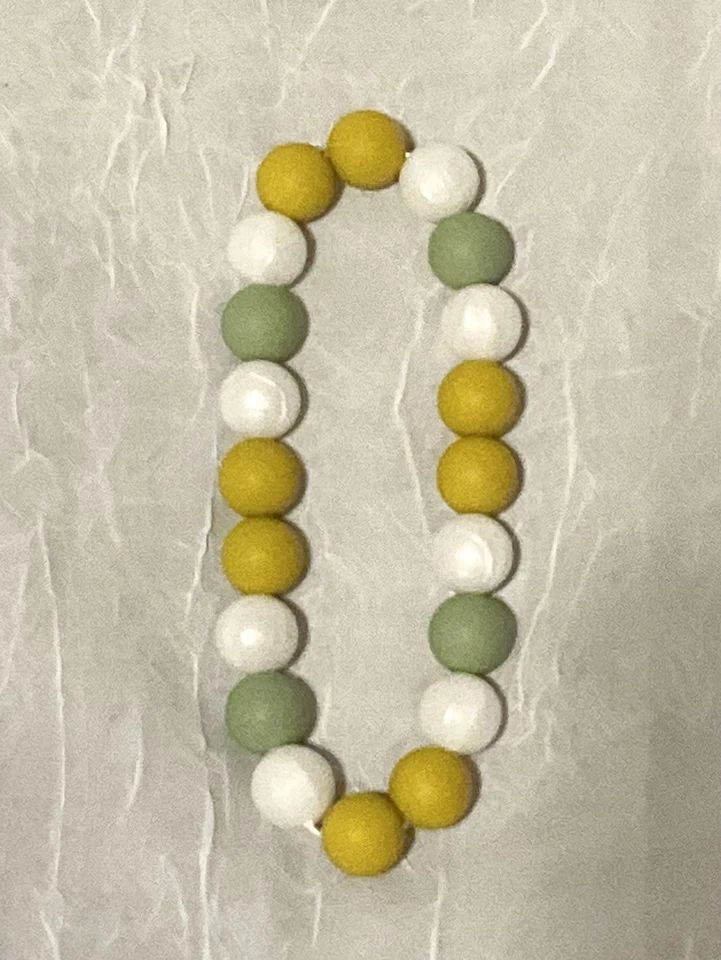 Эластичная детская силиконовая игрушка-зубочистка для мальчика зеленая и горчичная, 6 дюймов - Изображение 1 из 1