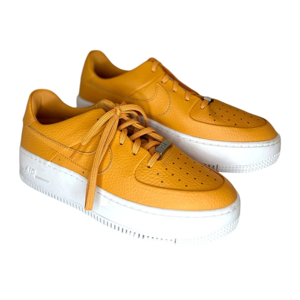 Nike Air Force 1 Sage Bajo Cobre Luna Cuero Cordones Tenis Mujer Talla US 8.5 Foto 1 de 4