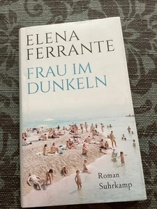 Elena Ferrante, Frau im Dunkeln - Bild 1 von 2