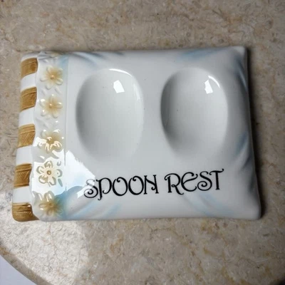 Plato de cerámica blanca vintage Enesco Japón doble reposacuchara 6 x 4,5" excelente Foto 1 de 4