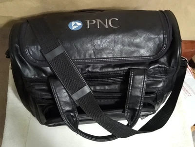 Bolso de Lona de Golf de Cuero Negro PNC Correa para el Hombro 7 Bolsillos De Colección Foto 1 de 4