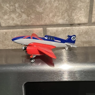 Aviones Disney Pixar Bulldog Británico #11 Die-cast plástico juguete avión juguetes Mattel Foto 1 de 4