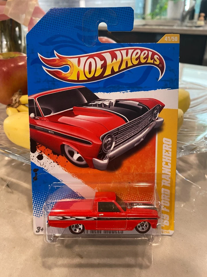 Hot Wheels 2011 Nuovo Modelli '65 Ford Ranchero Rossi Con / Cromo 5 Raggi - Immagine 1 di 1