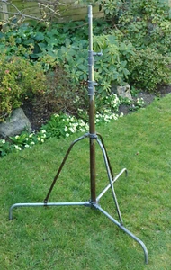 Vintage 80" Studio Light Stand by Natural Lighting Corp Adjustable Photo Tripod - Photo 1/14