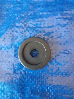 HUSQVARNA SOPORTE HOJA PIEZA # 515511401 Foto 1 de 3