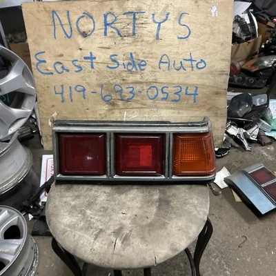 Luz trasera de pasajero Plymouth Sapporo 1978-80 Foto 1 de 4