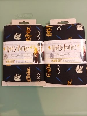 Nuevo Harry Potter Gryffindor Premium 100% Algodón 1 Yarda Tela Precortada (Lote de 2) Foto 1 de 2