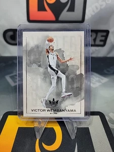 2024-25 Panini Court Kings #5 Victor Wembanyama SSP Water Color Spurs Card - Picture 1 of 2