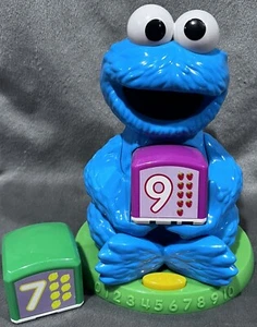 Vintage Hasbro Sesame Street Cookie Monster Find & And Learn Number Block Toy - Picture 1 of 14