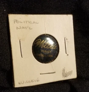 💥 1940 POLITICAL NAT'L WENDELL WILLKIE FIRST MILLION CAMPAIGN PINBACK BUTTON 💥 - Picture 1 of 5