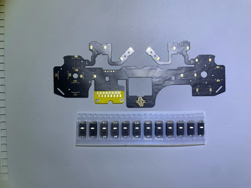 Ps5 Controller Mouse Click Triggers And Buttons - Image 1 of 1