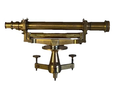 Ancien théodolite d'arpenteur Richer Paris - Photo 1/4