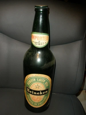 РЕДКАЯ винтажная 18-дюймовая пивная бутылка Heineken из стекла с наклейками и крышкой - Изображение 1 из 4