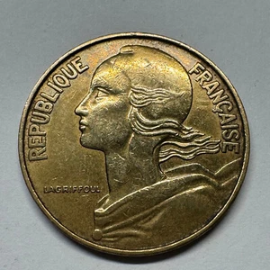1968 France 20 Centimes - Beautiful Coin - #B-068 - Picture 1 of 2