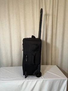 Tenba Roadie Roller 24 Extra-Capacity Camera Bag with Wheels - Photo 1 sur 8