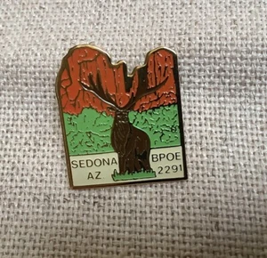 BPOE Elks Lodge 2291 Sedona Arizona Red Cliffs Sombrero Solapa Pin Pinback - Imagen 1 de 2