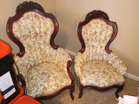 King And Queen Chairs Cover