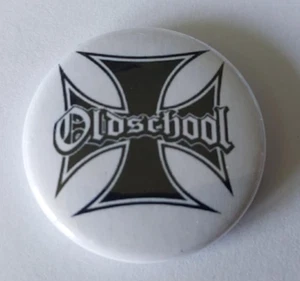 1x Oldschool Button HC Hardcore Punk Oi Skinhead Gabber Techno Skater - Picture 1 of 1