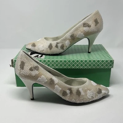 Hermosos zapatos de salón de lentejuelas vintage J. Renee con cuentas marfil 9M con caja y bolsa antipolvo Foto 1 de 4