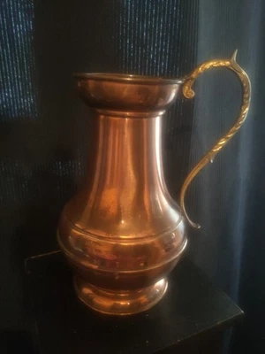 Ancien Pichet, Carafe en Cuivre Signé Villedieu - Photo 1/4