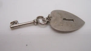 VINTAGE BEAU STERLING CHARM HEART & KEY 2 PIECE - Picture 1 of 4