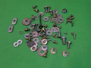 Vintage 1984 Mercedes-Benz 380SL : Lot # 2 Interior Screws & Hardware - Bild 1 von 3
