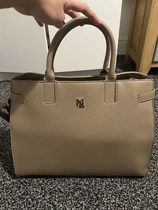 New Look Tote bag cross body beige pockets medium size new handbag - Picture 1 of 8
