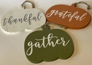 Calabazas Otoño/Acción de Gracias Decoración de Pared Agradecido, Agradecido, Reunir MDF Aspecto Madera - Imagen 1 de 10