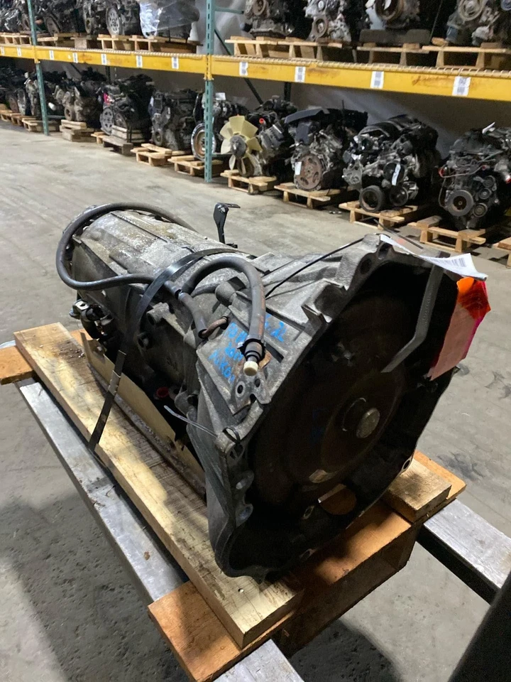 13 14 GMC YUKON Transmission Assy. - Image 1 of 2