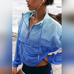 Free People Movement Backspin Quarter Zip Blue Gradient Windbreaker Jacket Sz M - Picture 1 of 6