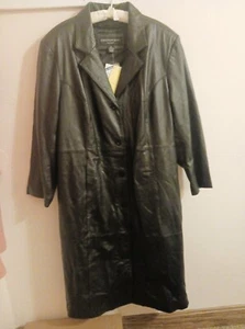 Woman's Leather Coat Size 2XL - Picture 1 of 4