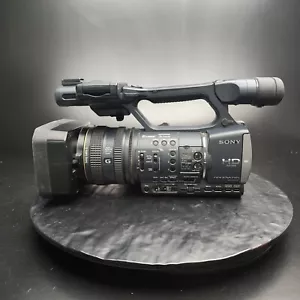 Sony HDR-AX2000 HD Flash Media AVCHD Camcorder For Parts 📷 - Picture 1 of 9