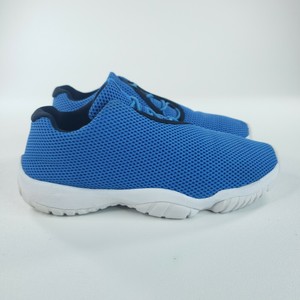 hyperdunk 2017 yellow