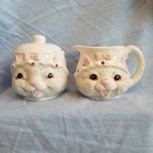 Cat Kitten Sugar w Lid Creamer Set Anthropomorphic Kitsch Kawaii Taiwan WAS $40 - Picture 1 of 11