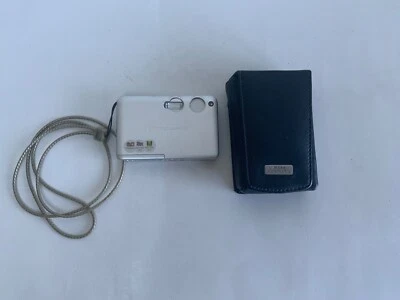 Nikon Coolpix S3 6.0MP Digital Camera Silver - Tested And Working Used - Image 1 of 4