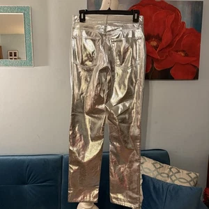 Nuevos Pantalones Rectos Gap High Rise Cuero Vegano Descarados Plateados Metálicos Mujeres 2 26 - Imagen 1 de 12