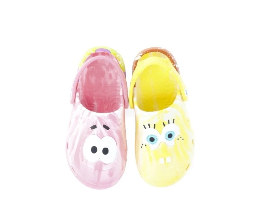 Size 3 Kids .Spongebog Squarepants Crocs/Clogs Unisex. New with tags  - Image 1 of 4