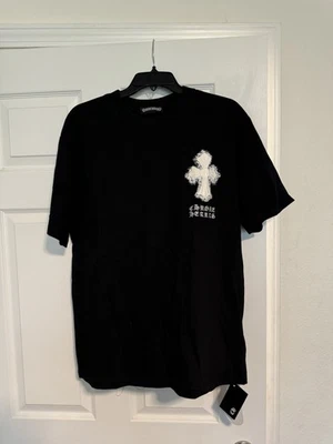 Camisa masculina personalizada cromada corações logotipo cruz branca tamanho G - Imagem 1 de 2