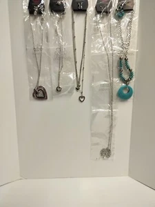 Paparazzi Jewelry ~ Earrings And Necklaces Kit Lot of 5 pieces ~ New #25164 - Picture 1 of 10